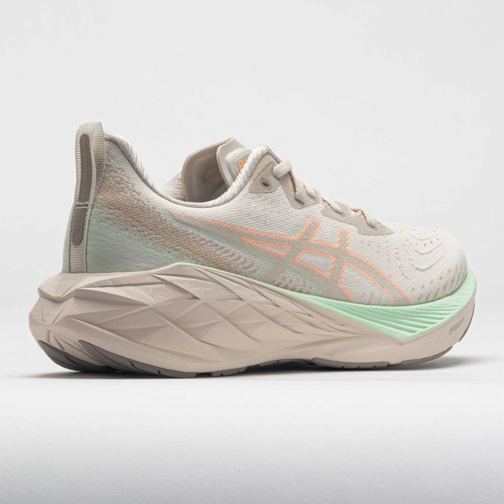 ASICS Novablast 4 Women's  Oatmeal/Moonrock